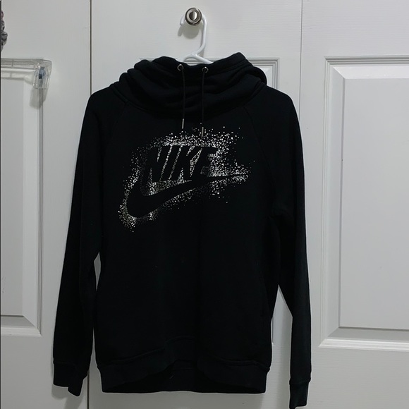 nike running hoodie